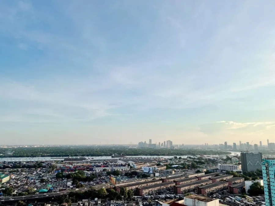 For sale, for rent, Oka House Sukhumvit 36, decorated in bright tones, very comfortable to the eyes, high floor, beautiful city view, must book.
