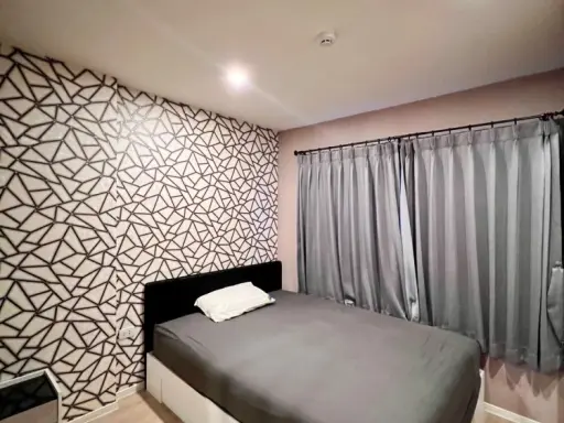 For rent: I Condo Green Space Sukhumvit 77, fully wallpapered, fully furnished, don't miss it, reserve now.
