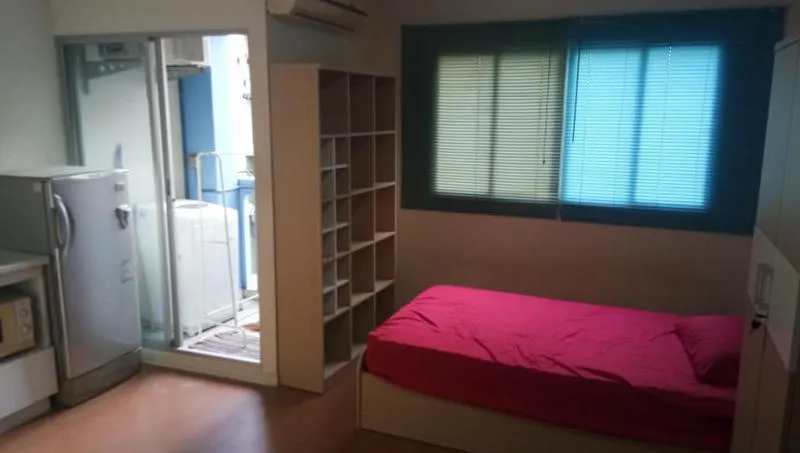 Sale ลุมพินี คอนโดทาวน์ รัตนาธิเบศร์ ห้องสตูดิโอ ตกแต่งแน่น เฟอร์นิเจอร์ เครื่องใช้ไฟฟ้าครบ จองเลย