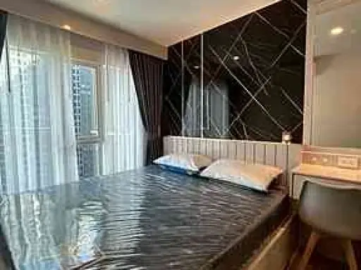 For rent: Regent Home Bangna, 14th floor. A lovely unit with complete furnishings. Book now!