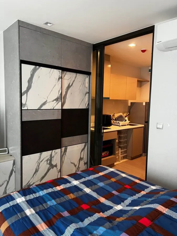 ขาย ไลฟ์ สุขุมวิท 62 ผนัง Wallpaper ทั้งห้อง ระบบภายในห้องเป็นระบบ Smart Home ไม่จองคือพลาดมาก