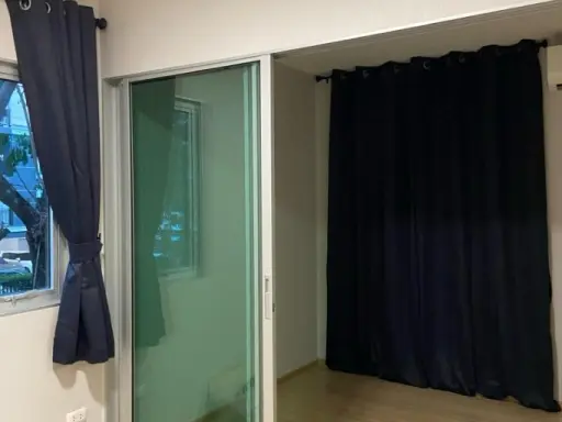Condo for rent, Plum Mix Chaengwattana, corner room, 2nd floor, good view, has a swimming pool, affordable price, you must not miss it.