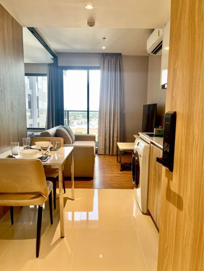For rent, ONCE Pattaya, nicely decorated, ready to move in. Unblocked high view, great price, don't miss it.