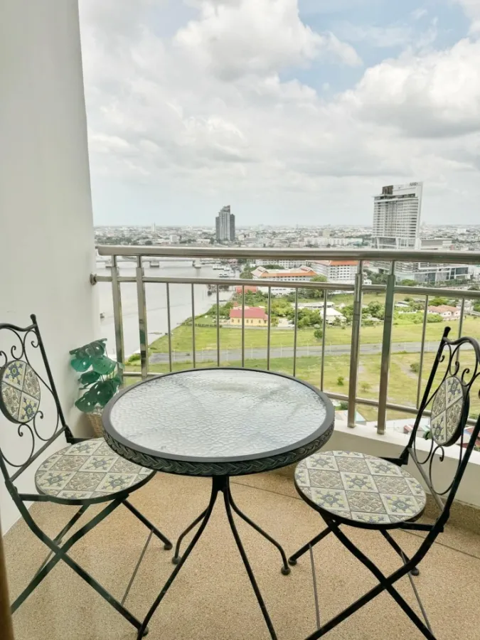 Condo for rent, Supalai River Resort, high floor, spacious room, beautifully decorated, nice to live in. Good like this, reserve now.
