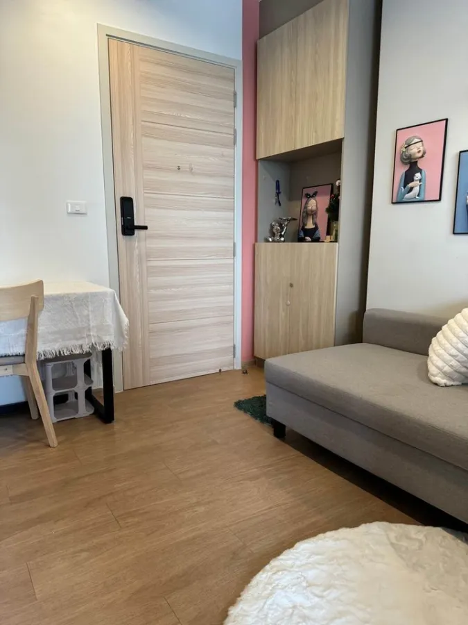 Common TU for rent & sell, north facing room, 22nd floor, cool and comfortable, stylishly decorated room, very livable, don't miss it!!