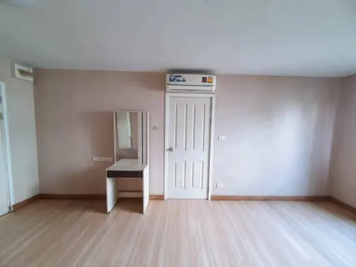 ขาย พลัมคอนโด พหลโยธิน 89 ห้องโล่งโปร่งสบาย สะอาดตา อยู่แล้วสบายใจ สายแต่งห้องจองเลย