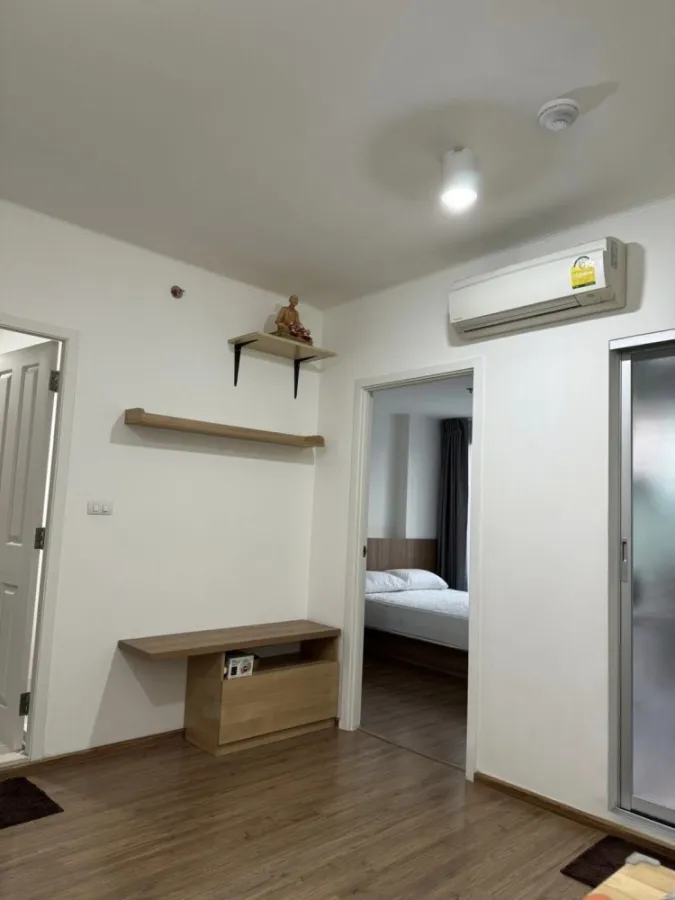 For sale: U Delight at Bang Son Station, 5th floor, swimming pool view, spacious room, comfortable to live in. If interested, hurry and reserve now.
