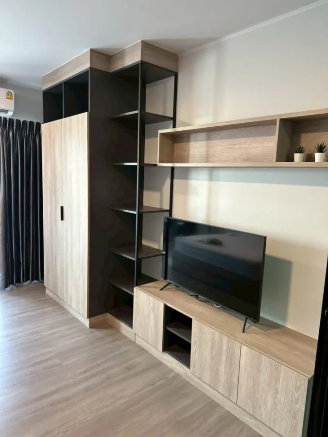 Condo for rent at Dcondo Campus Hideaway. Nice room, complete amenities, great price. Book today!