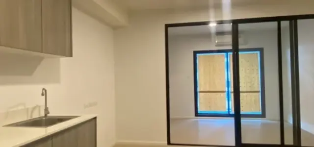ขาย A Space Mega ติดห้าง Ikea และ Mega บางนา ห้องสะอาดโปร่งโล่ง คนชอบแต่งห้องห้ามพลาด images