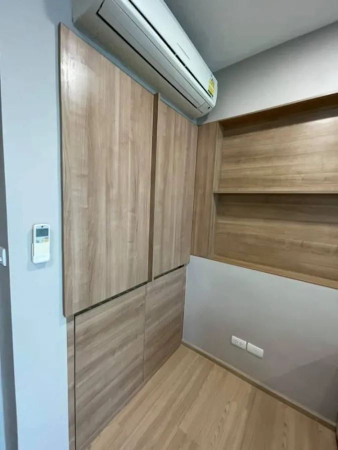 Condo for sale Rhythm Phahon-Ari, nice decorated room, simple, fully furnished. There is a washing machine. Affordable price. Hurry up to reserve.