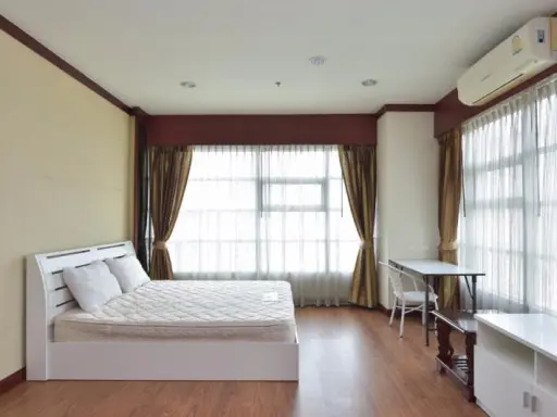 ให้เช่า Baan Klang Krung Siam-Pathumwan ห้องสวย ตกแต่งคุมโทนน้ำตาลแดง 3นอน เฟอร์ครบ จองเลย ด่วนๆๆ images
