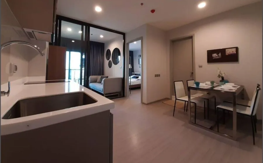 ให้เช่า!! คอนโด ไลฟ์ สุขุมวิท 62 ห้องสวย เฟอร์นิเจอร์ พร้อมอยู่ มาแต่ตัวเข้าอยู่ได้เลย ห้ามพลาด!!