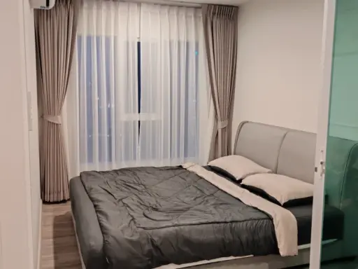 For rent: Regent Home Bangna, a lovely room, built-in cabinets, a beautiful view, what are you waiting for?