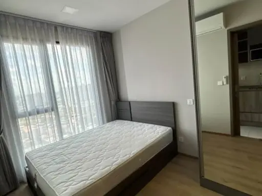 Condo for rent: The privacy taopoon interchange, separate rooms, reasonable price, book now!