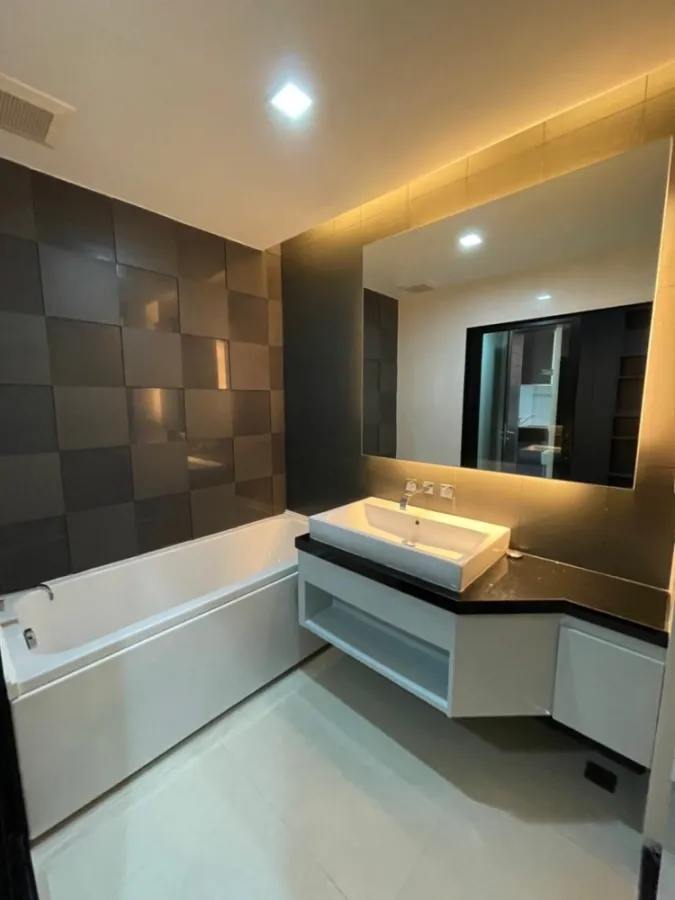 ให้เช่า!! คอนโด ไอวี่ แอมพิโอ ห้องเลขที่ 48/30 คอนโด High Rise ระดับ Luxury พร้อมอยู่ รีบจองเลย!!