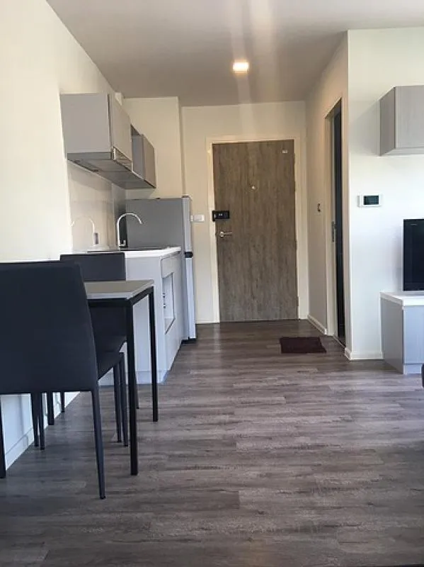 For rent Modiz Interchange, beautiful view, flat garden 11, transparent, bright, low price, don't have to think too much. Hurry up to reserve.
