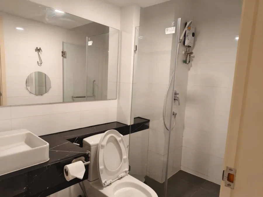 ให้เช่า KnightsBridge Space Rama 9 ห้องน่าอยู่ เพดานสูงโปร่งโล่ง พื้นที่ใช้สอยเยอะ มาพร้อมเฟอร์ครบครัน จองเลย