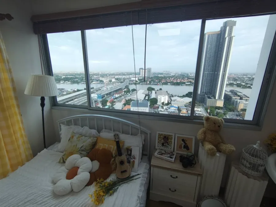 For sale/rent Supalai City Resort Phranangklao Station–Chaophraya, a lovely room, stunningly decorated, with a beautiful river view. Reserve now!