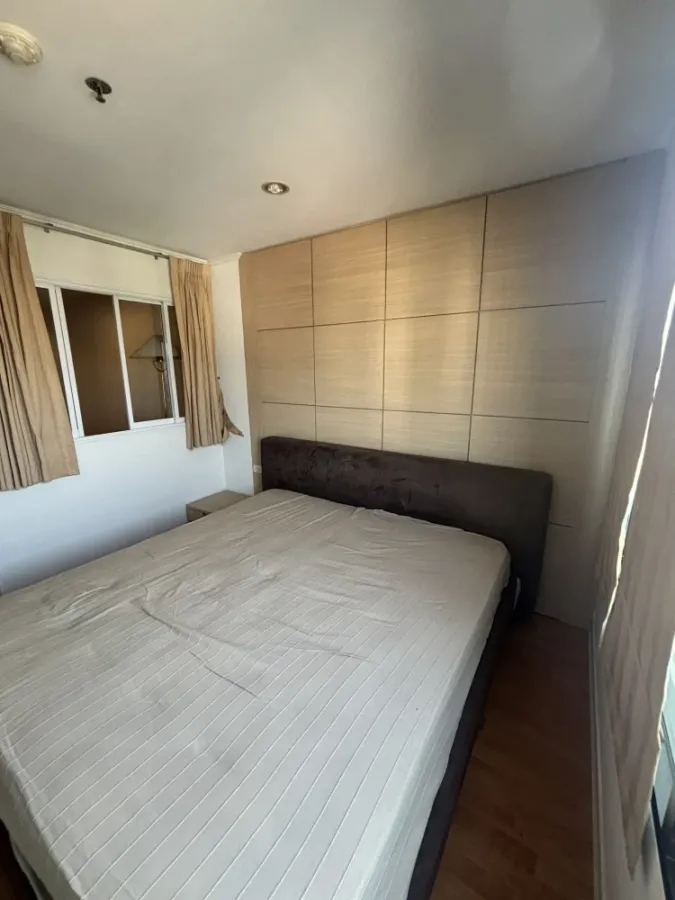 ขาย Lumpini Ville Phahol-Sutthisarn ห้องชั้น 18 ทำเลดี บิ้วอินเฟอร์นิเจอร์อย่างดี วิวสวย ห้ามพลาด