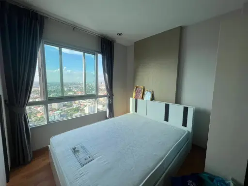 For sale: The President Sathorn-Ratchapruek, 3 high floors, spacious room, fully furnished, ready to move in, beautiful view, don't wait, reserve now.