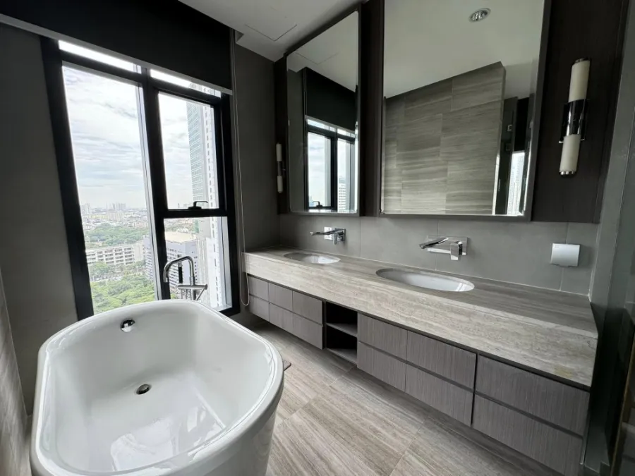 ขาย เดอะ ดิโพลแมท สาทร ชั้น 15 ขนาด 77.8sqm (no block views) ห้องสวย+ห้องมุม ด่วนนน รีบเลย