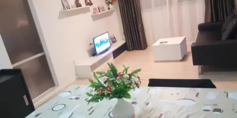ให้เช่า ดีคอนโด อ่อนนุช-สุวรรณภูมิ ชั้น 6 ห้องมุม วิวสระน้ำ น่าอยู่สุดๆ