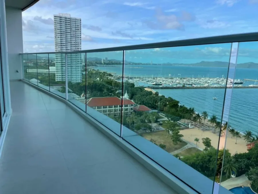 ขาย ให้เช่า Mövenpick White Sand Beach คอนโดหรูติดทะเล ทำเลพรีเมียม พัทยา ได้วทะเล ห้องกว้าง โปร่ง โล่งสบาย รีบจองเลย