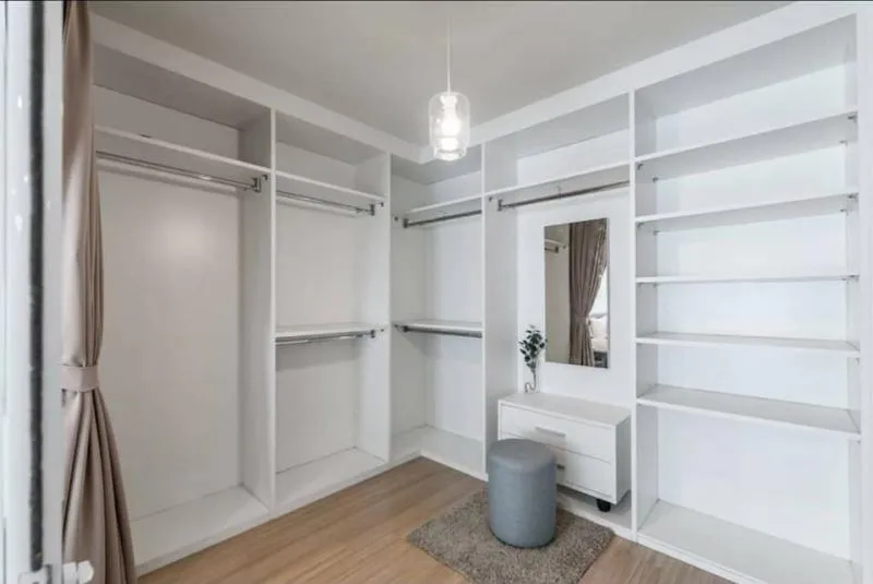 For rent แฮปปี้ คอนโด ลาดพร้าว 101 ห้องแต่งสวยมากก เฟอร์แน่น เลี้ยงสัตว์ได้ ราคานี้ต้องรีบเลยย