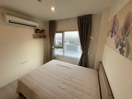 ให้เช่า Aspire Sathorn Thapra ห้องชั้นสูง พร้อมอยู่ เฟอร์พร้อม จองเลย images