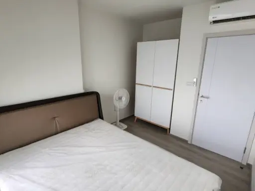 For rent THE BASE Phetkasem, ready to move in, fully furnished, spacious room, reserve now.
