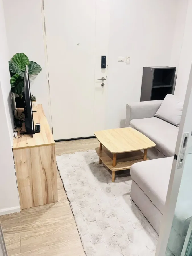 For rent Happy Condo Donmuang The Terminal, separate rooms, great price, come and reserve now, don't miss out.