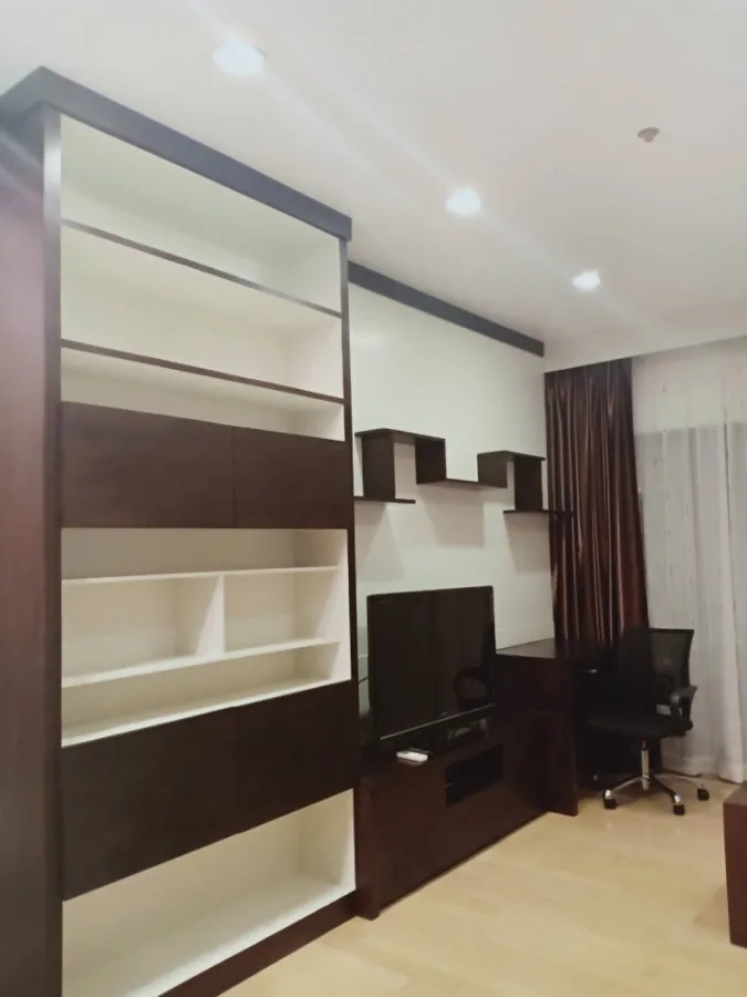 ขาย ให้เช่าด่วน!! คอนโด โนเบิล รีวิล ชั้น 10 ห้องสวย ราคาดี หิ้วกระเป๋าพร้อมเข้าอยู่ได้ทันที จองเลย!
