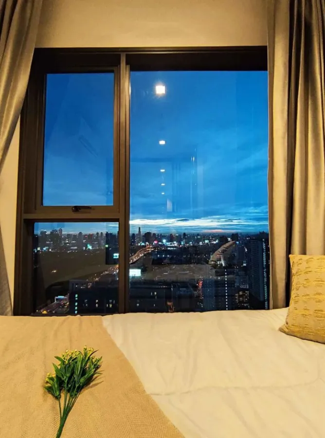 Life Asoke-Rama 9 for rent, decorated in modern style. Get a classic, very nice. Anyone who likes this style should not miss it.