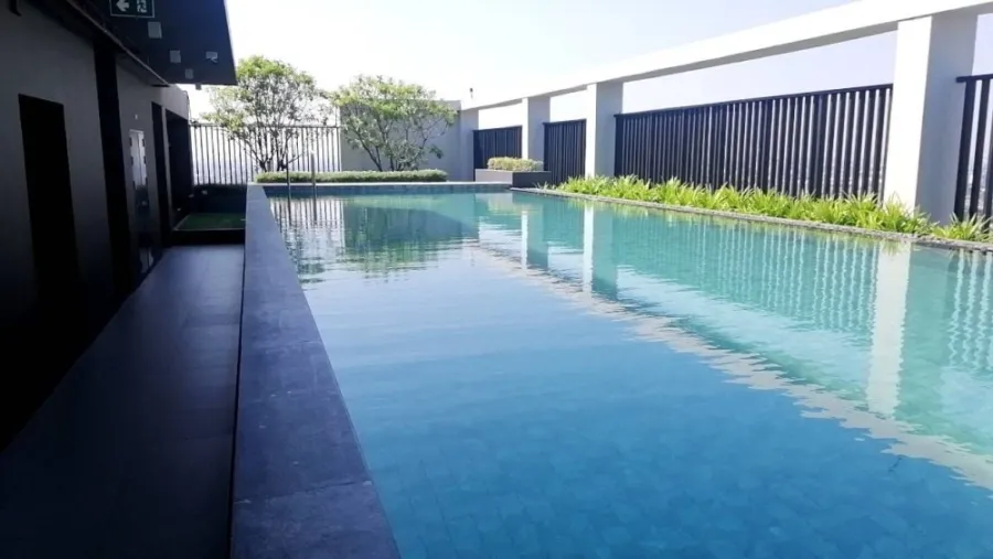 ให้เช่า Blossom Condo @ Fashion Beyond Duplex ตกแต่งครบ ราคาเป็นกันเอง จองลยจ้า