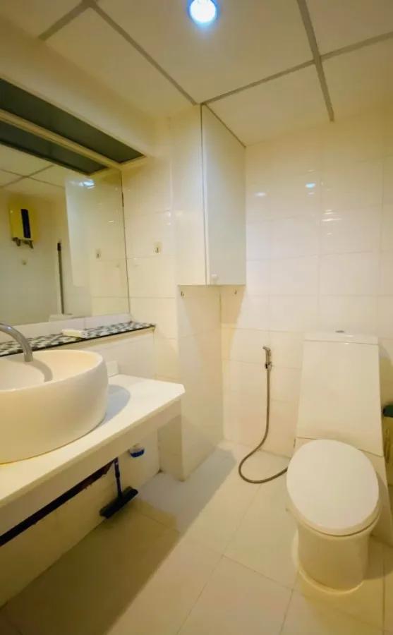 Sell / rent Supalai Park Phaholyothin 21, 28th floor, north, new room, good condition, fully furnished, book now.