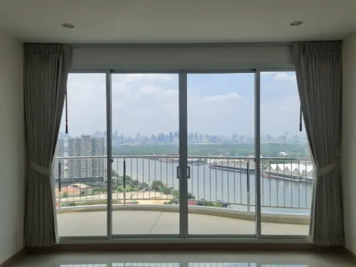 Condo for sale, Supalai Riva Grand Rama 3, empty room, good price, 28th floor, Chao Phraya River view. Buy now, don't wait.