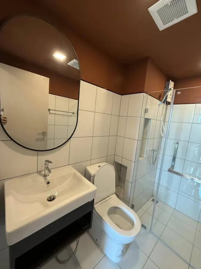 Chapter One All Ramintra for rent, well-separated rooms, clearly divided zones, reasonable price, come reserve today, don't delay.