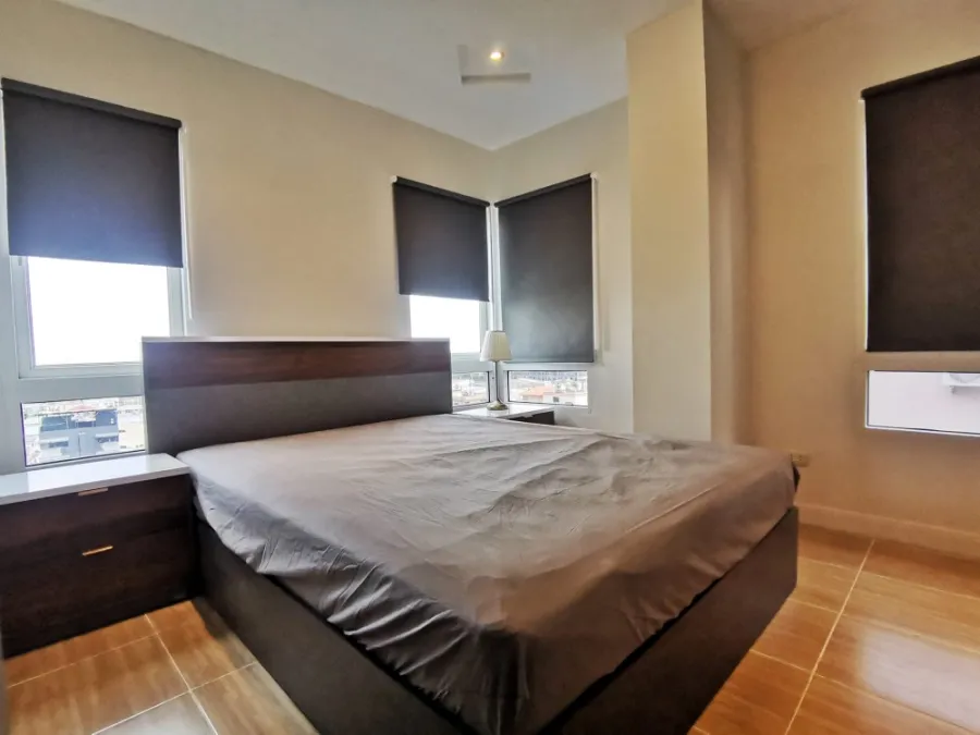 ให้เช่า Happy Condo รัชดา 18 ห้องมุมปลอดโปร่ง​ โล่งสบาย สิ่งอำนวยความสะดวกครบ รีบมาจอง