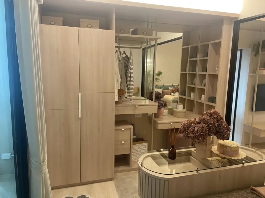 ขายดาวน์ NOWW Mega ห้องกว้างขวาง พื้นที่ใช้สอยเยอะ ราคาอย่างโดน รีบมาจอง