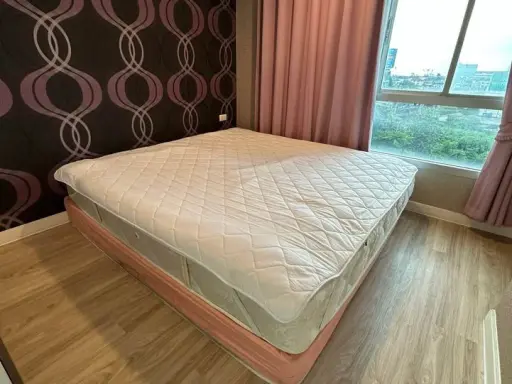 For rent: Lumpini Ville Chaengwattana-Pak Kret. Same floor as the swimming pool + fitness, beautiful view, peaceful, good like this, book now.