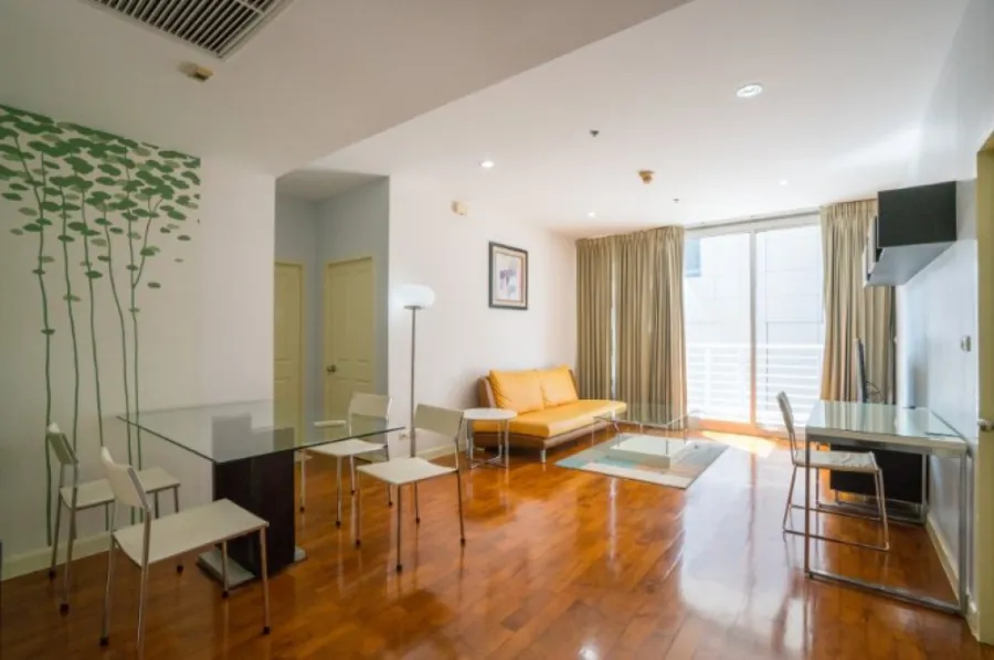 For Sale Siri Residence Sukhumvit 24, beautiful room, good condition, beautiful view, can't miss it, don't wait.