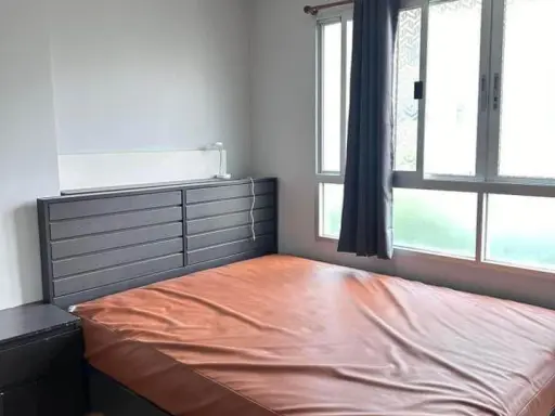 For sale: Lumpini Ville Ramkhamhaeng 60/2, fully furnished, convenient transportation, near food sources, you won't go hungry for sure, move now.