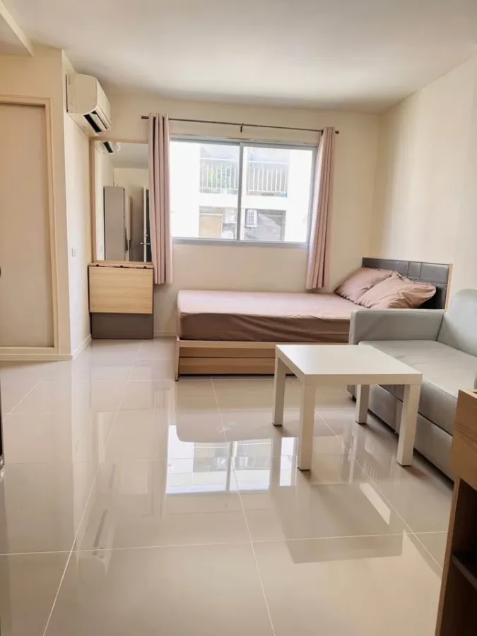 For sale or rent: Lumpini Township Rangsit Klong 1, studio apartment, fully furnished. Just bring your bags and move in!