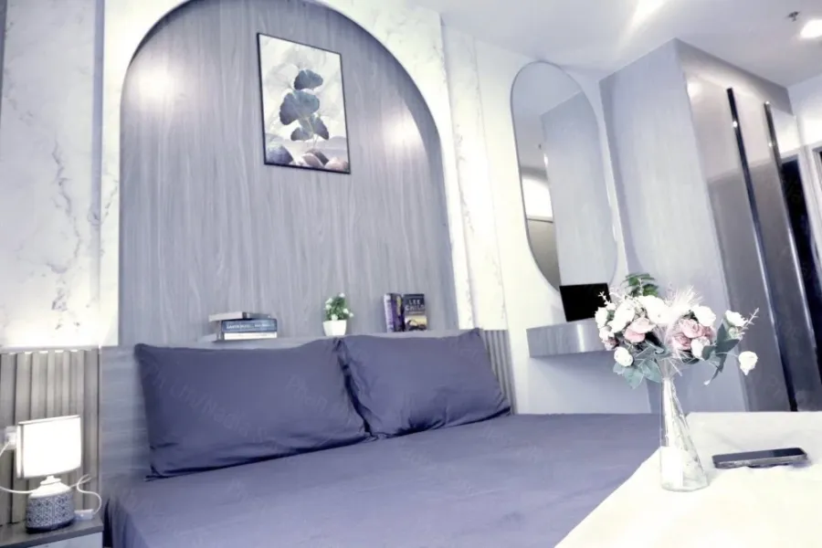 For rent or sell: Ideo Ramkhamhaeng - Lam Sali Station, a cozy room, decorated in a cool theme, comes with complete furniture. Reserve now!