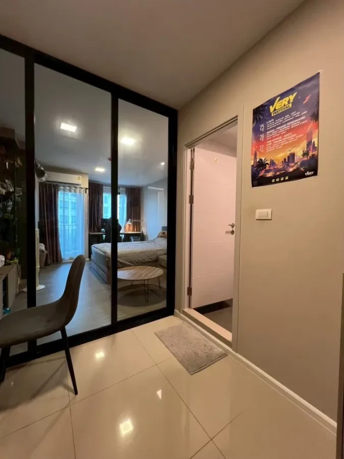 ให้เช่า dcondo Hideaway Rangsit ห้องพร้อมอยู่ เฟอร ์เครื่องใช้ไฟฟ้าครบ มาจับมาจองได้แล้ววันนี้ อย่าพลาด