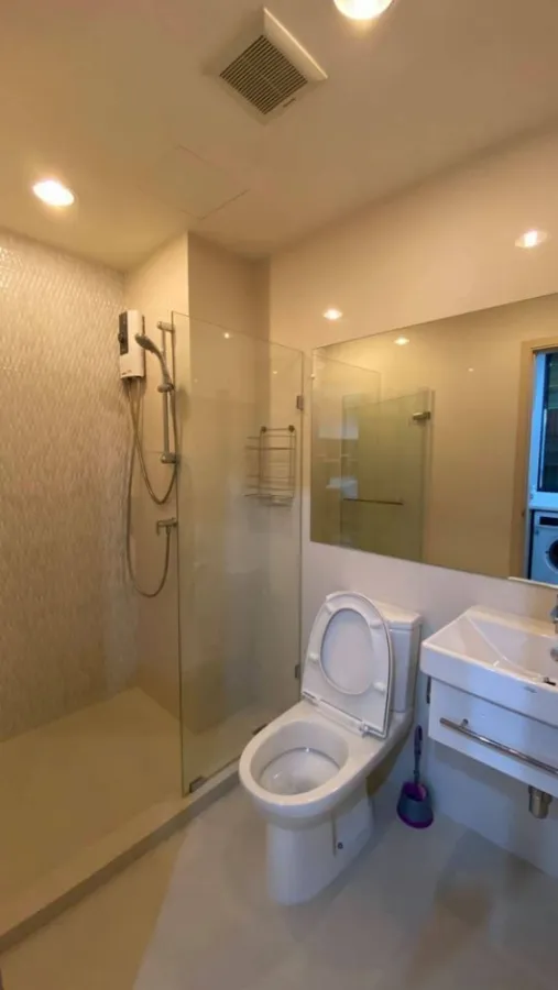 Sell/rent Condo Life Pinklao, big room, fully furnished, ready to move in, don't hesitate, book now !!