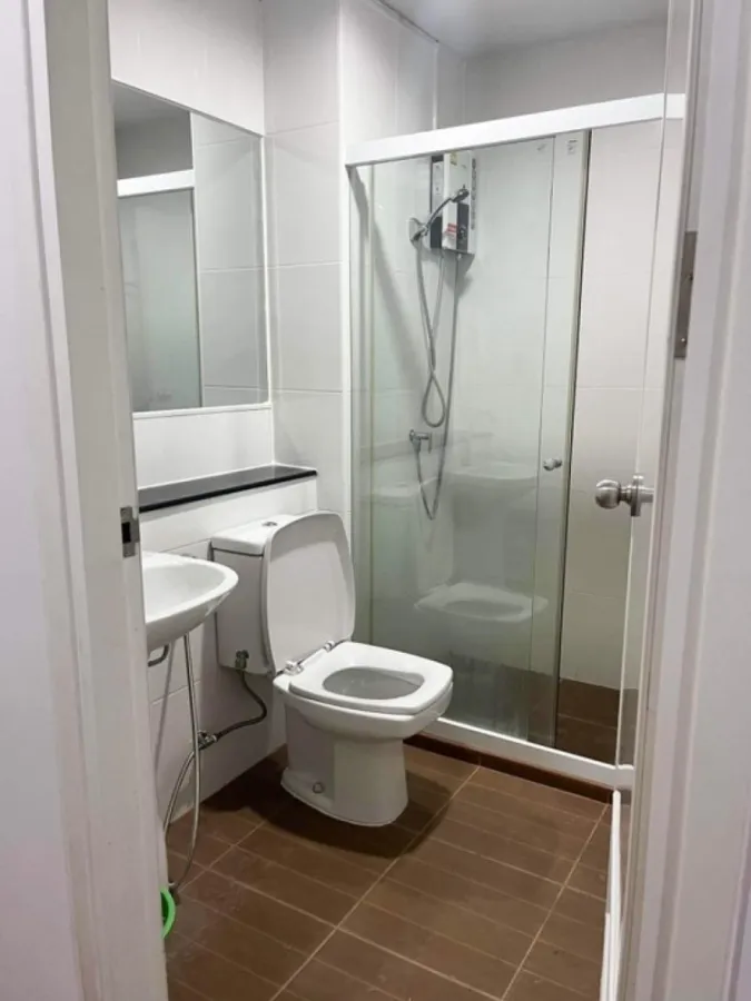 Urgent sale, Regent Home Condo, Bang Son, separate room, built-in furniture, good price, hurry and buy now.