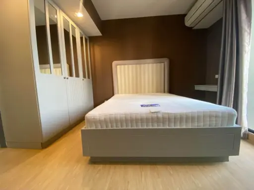 For rent The editor, high floor, get a view of BTS. with complete set of electrical appliances The best solution for living, book now.