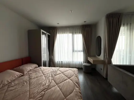 ให้เช่า Life Ladprao Valley ห้องชั้นสูง พร้อมอยู่ เฟอร์พร้อม จองเลย images