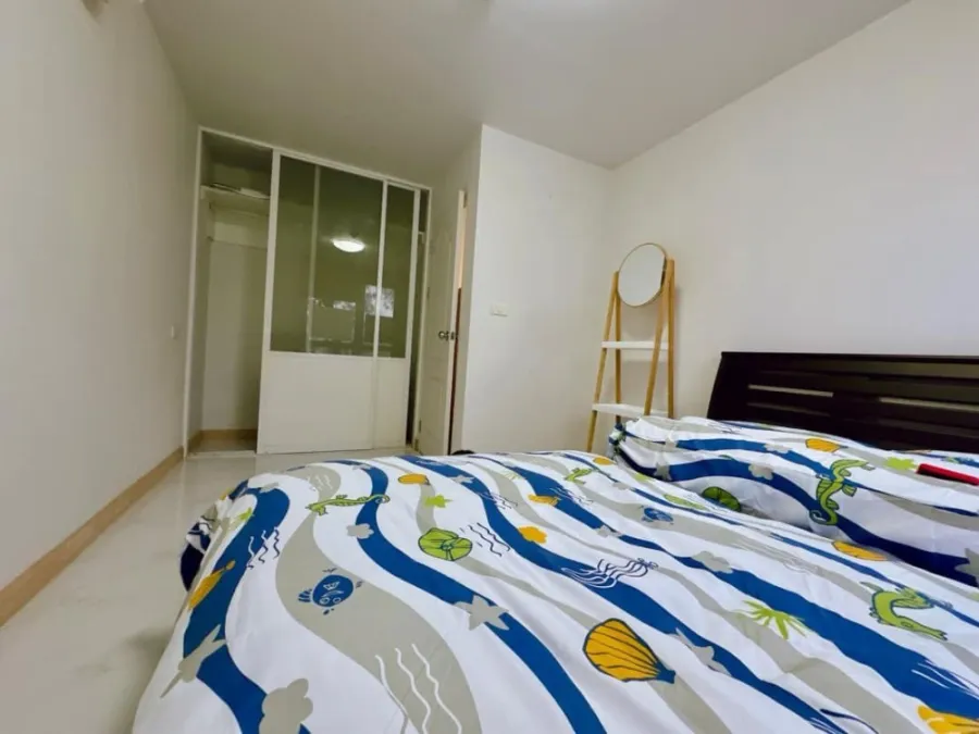 Condo for rent, Prima Srinakarin, spacious room. Separate rooms into sections. With a natural view, book now.